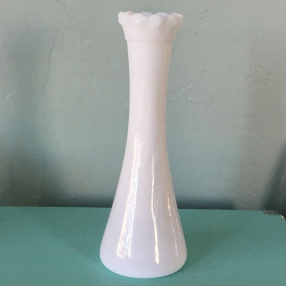 Vintage hobnail around rim milk glass flower vase ring fire milk glass bud vase - Picture 3 of 13